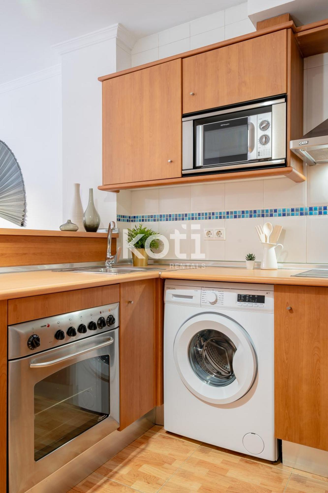 Koti Rentals - Sandy Beach Apartment Fuengirola Dış mekan fotoğraf